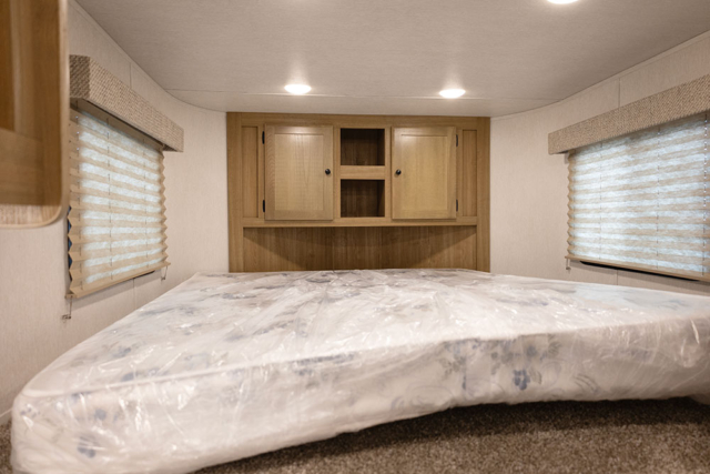 Bed in Gooseneck in ACX9 Colt Edition Horse Trailer | Lakota Trailers