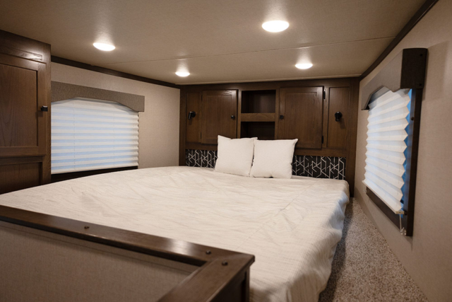 Bed in Gooseneck in C8X9DR Charger Edition Horse Trailer | Lakota Trailers