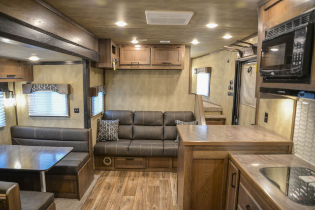 Living Quarters in IN8X15SRB Infinity Horse Edition Horse Trailer | Lakota Trailers