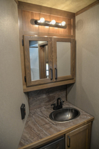 Bathroom Sink in IN8X15SRB Infinity Edition Horse Trailer | Lakota Trailers