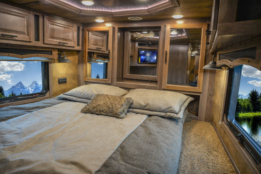Bed in Gooseneck in BH8X23T2S Bighorn Edition Horse Trailer | Lakota Trailers