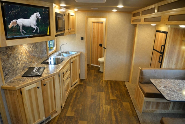 Living Quarters in C8X15SR Charger Edition Horse Trailer | Lakota Trailers