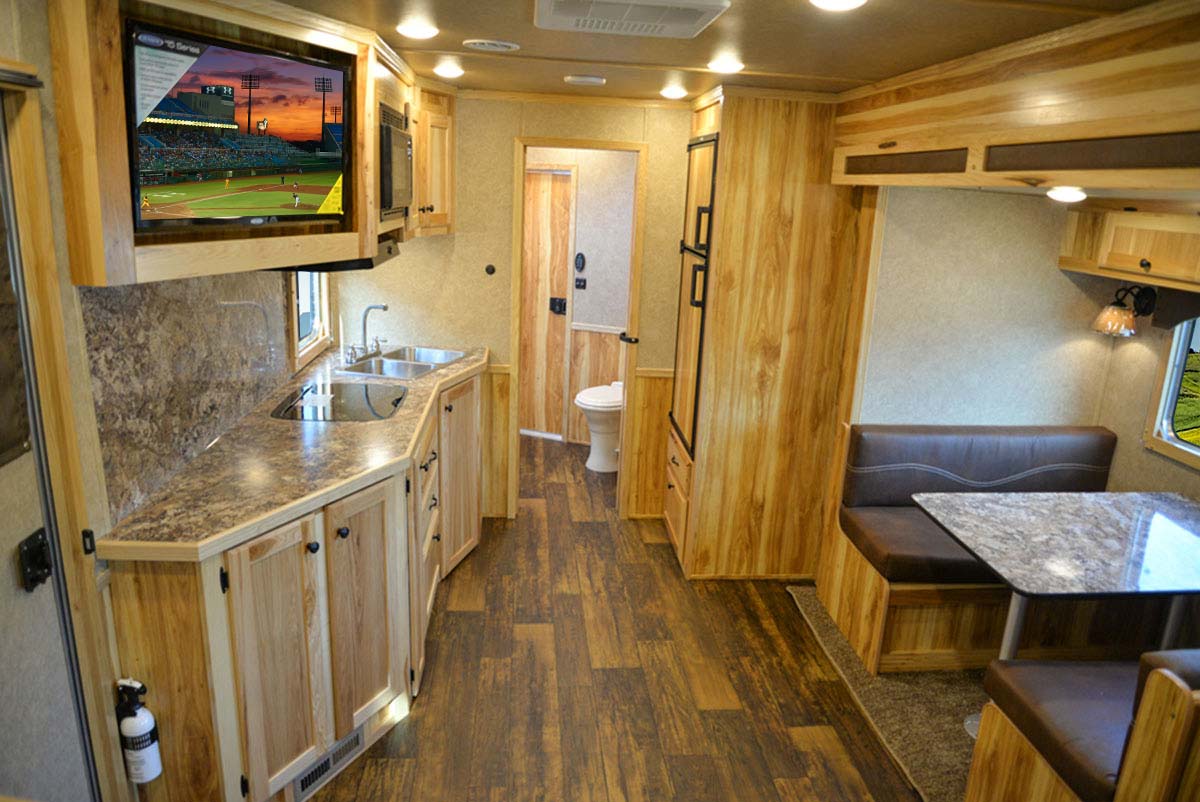 Living Quarters in LE8X15 Charger Edition Livestock Trailer | Lakota Trailers