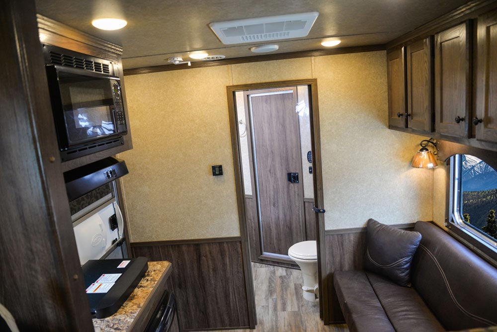 Living Quarters in C8X7 Charger Edition Horse Trailer | Lakota Trailers