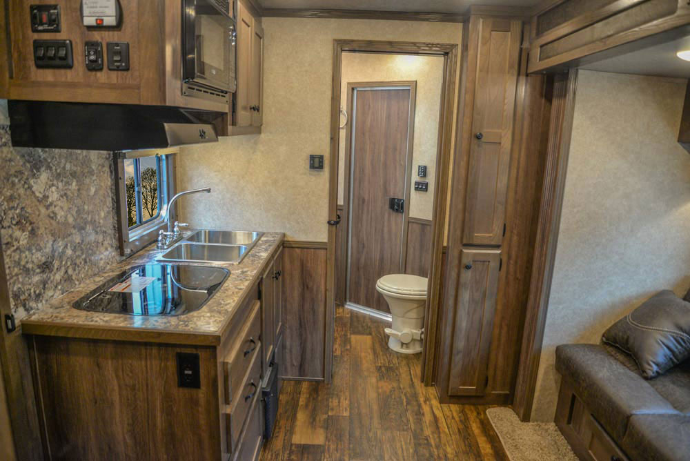 Living Quarters in CX11 Charger Edition Horse Trailers | Lakota Trailers