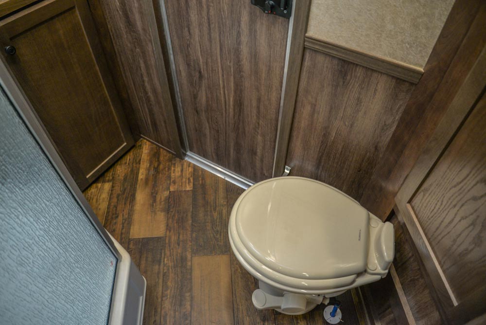 Bathroom in CX11 Charger Edition Horse Trailer | Lakota Trailers