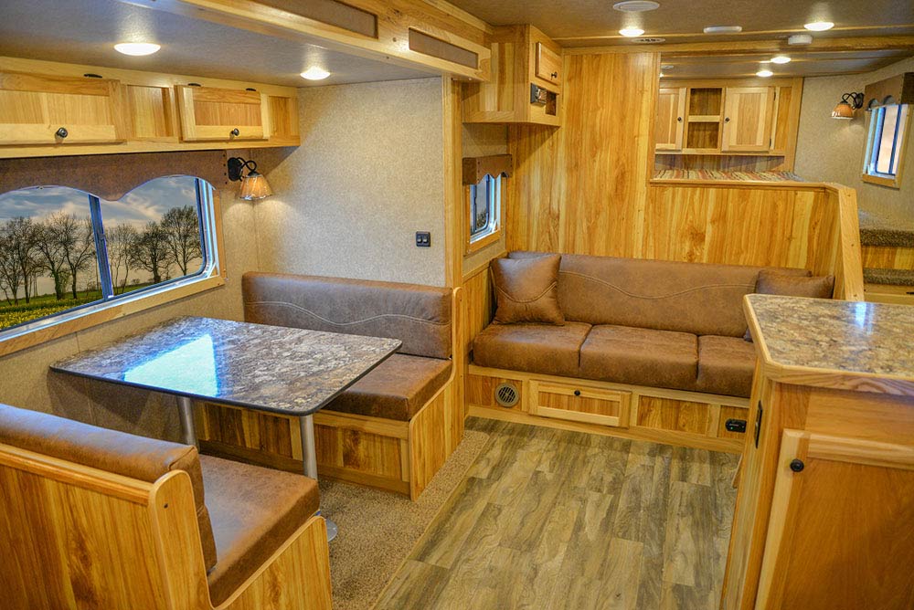 Living Quarters in C8X15SRB9S Charger Edition Horse Trailer | Lakota Trailers