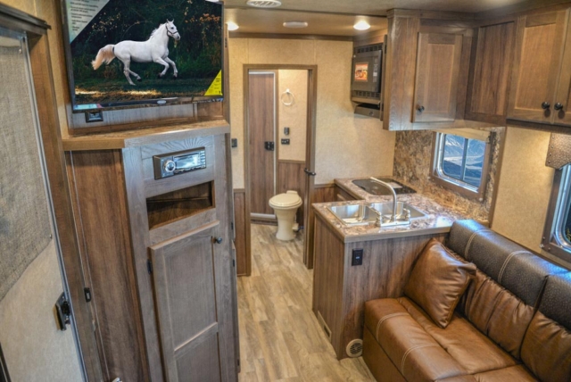 Living Quarters in C8X14LSR Charger Edition Horse Trailer | Lakota Trailers