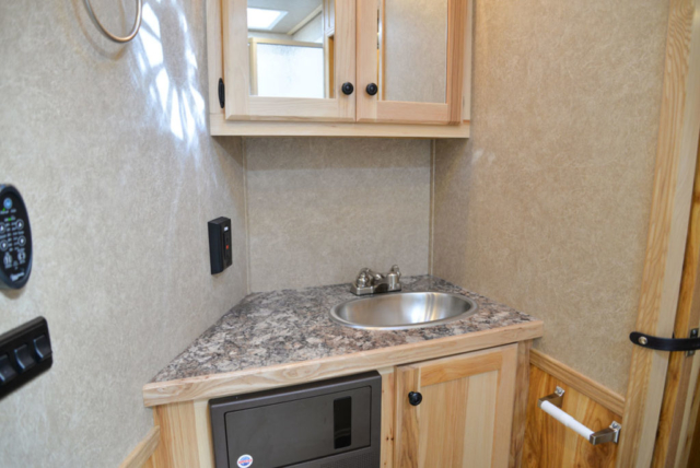 Bathroom in C8X13.5 Charger Edition Horse Trailer | Lakota Trailers