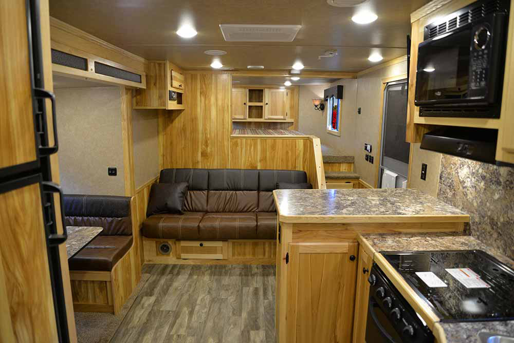 Living Quarters in C8X15SRB Charger Edition Horse Trailer | Lakota Trailers